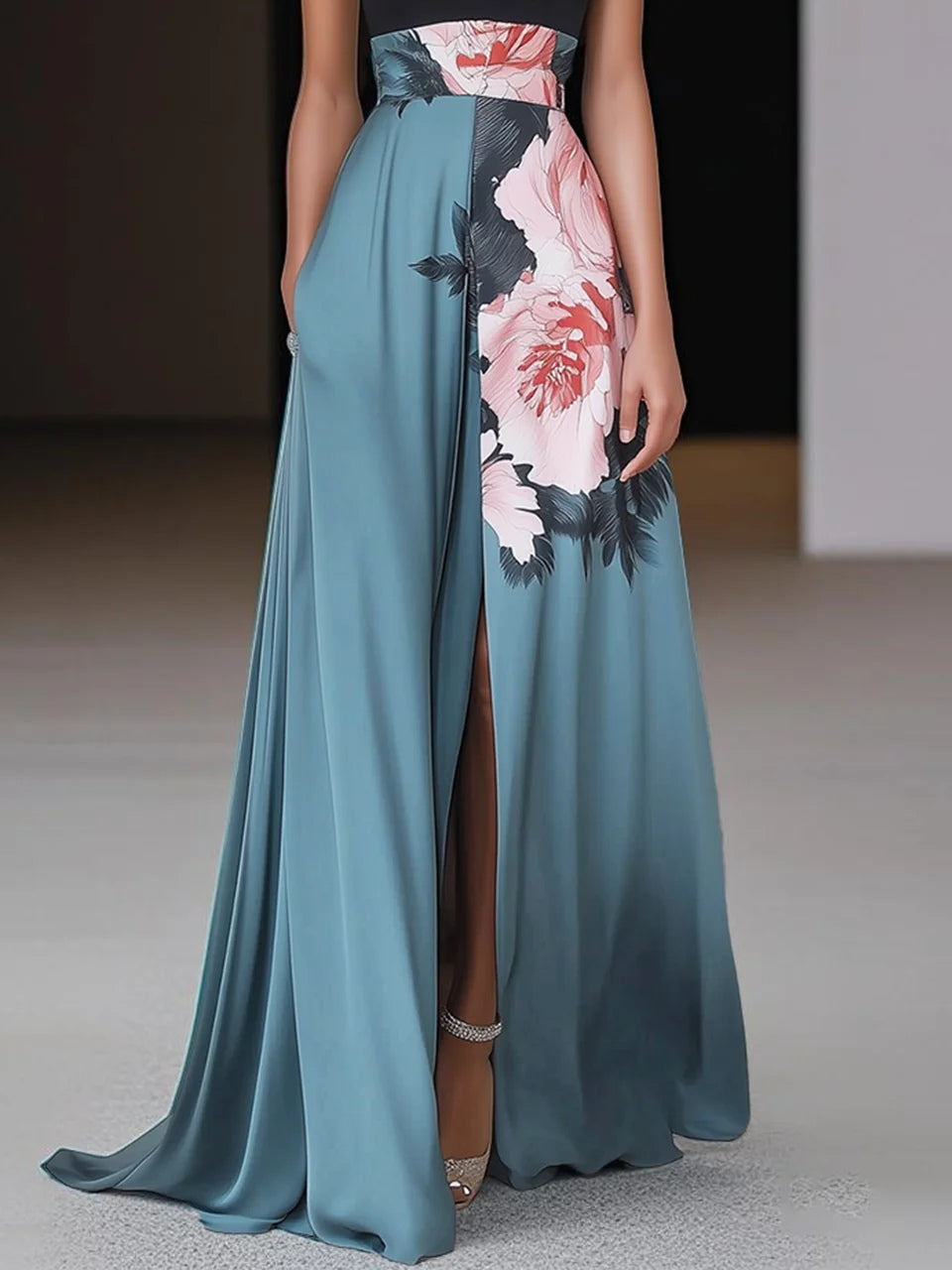 Quinn | Floral Print Halterneck Color Block Maxi Dress